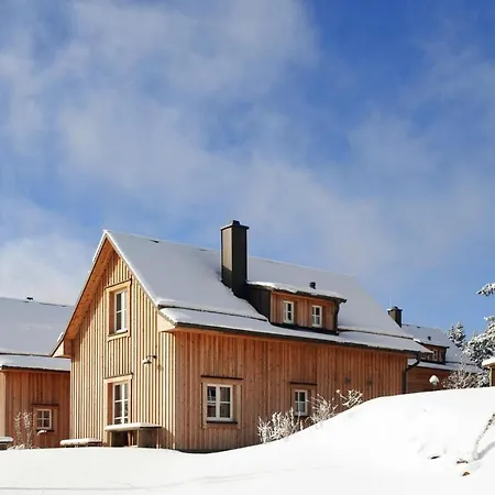 Holiday Homes, 別荘 *